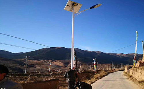 奎屯智慧路灯安装必备设计要素：打造高效智能的城市照明系统